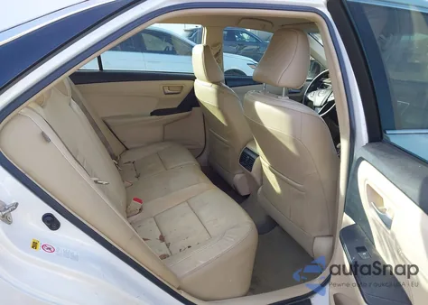 2015 Toyota Camry Xle z USA, uszkodzony, nr VIN 4T1BF1FK6FU474098